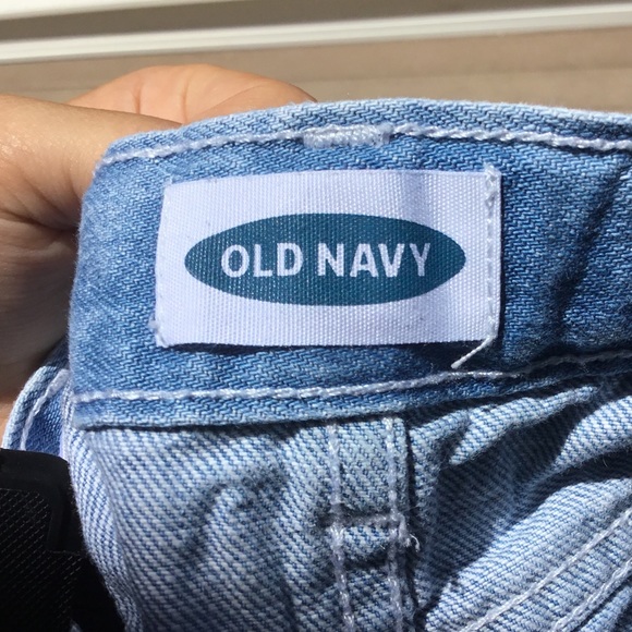 Old navy new kids jean shorts - Picture 2 of 2